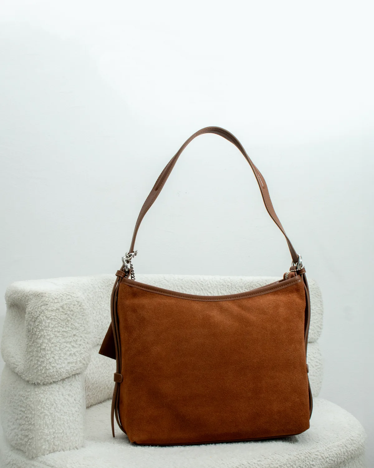 belle Brown thumbnail 3