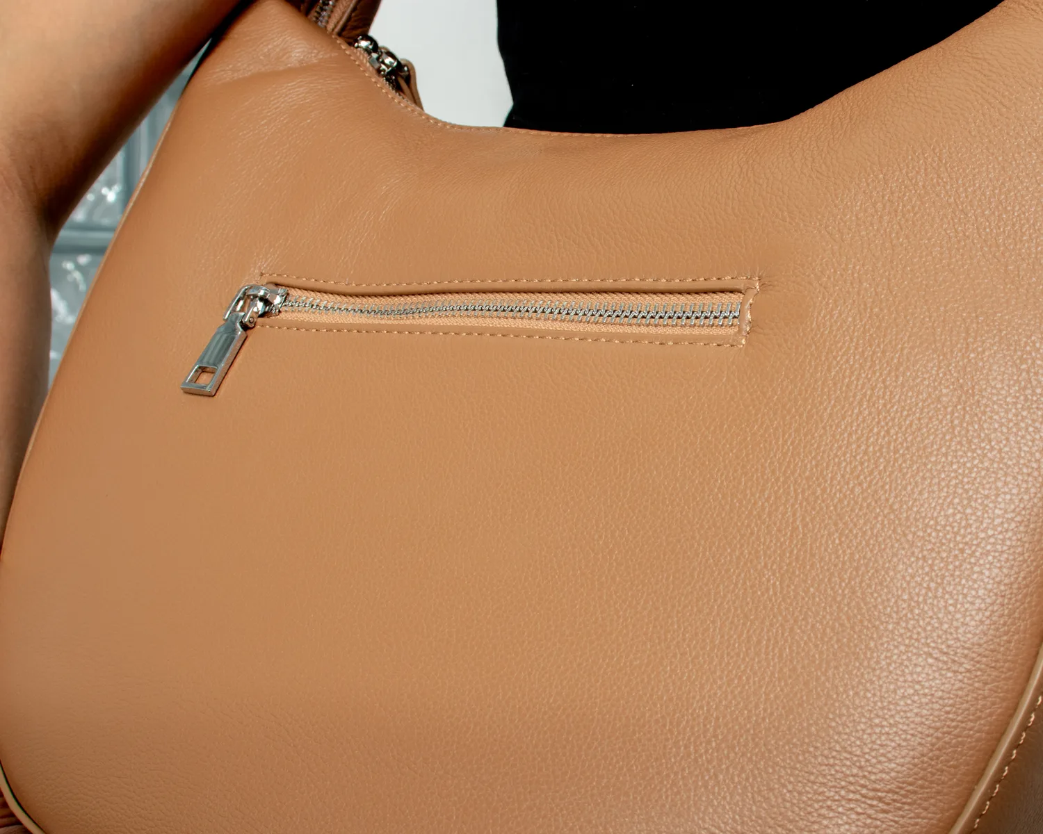 Elakshi Light Gray thumbnail 3