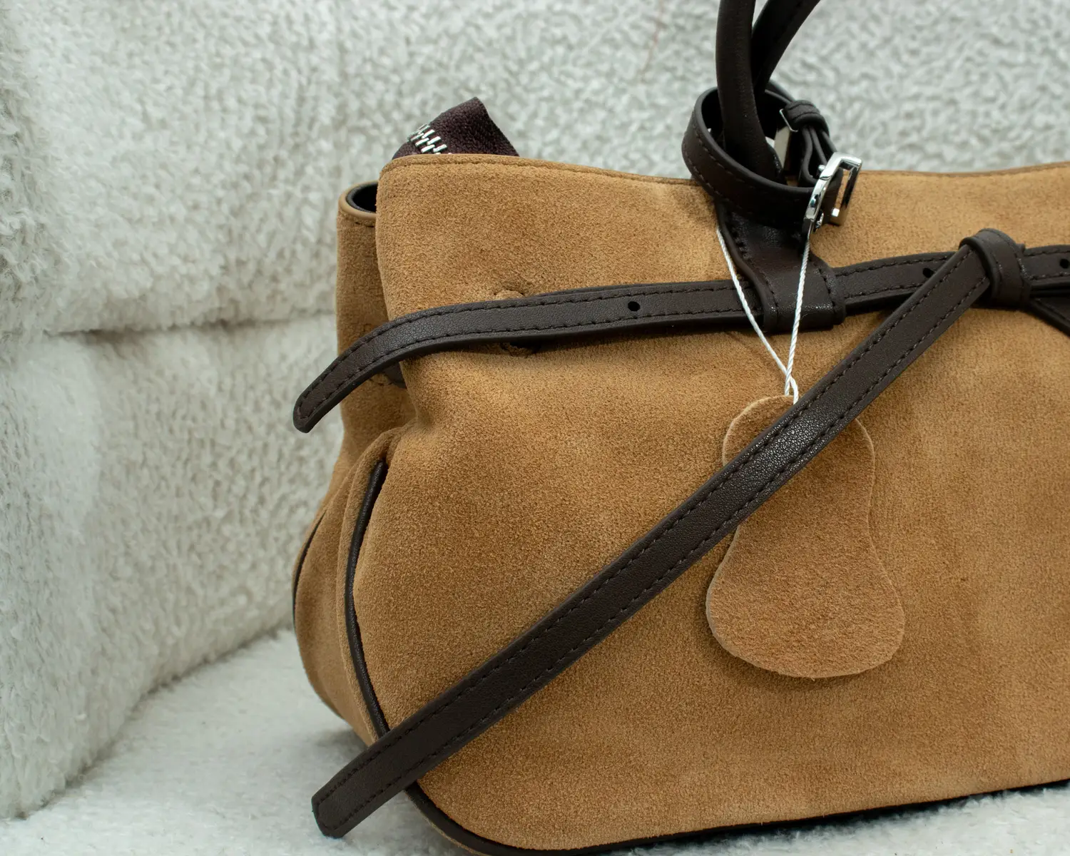 Jamise Oak thumbnail 2