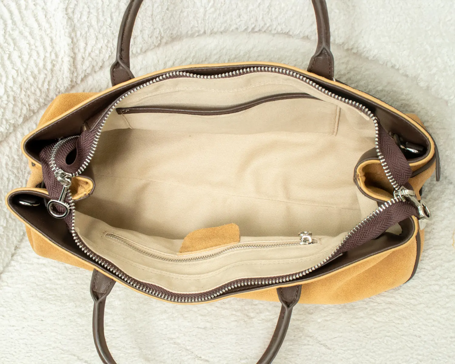 Jamise Oak thumbnail 4